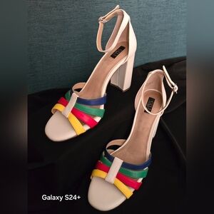 G.I.L.I. Multicolor Strappy Sandals